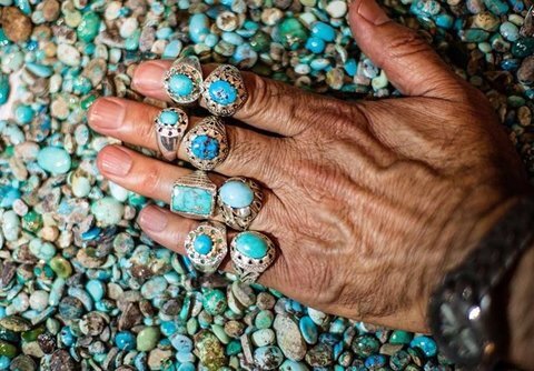 Iranian handicrafts: Stone carving in Khorasan
