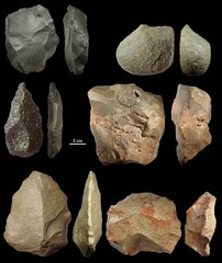 Examples of stone artifacts collected during an archaeological survey in the southeastern parts of the Iranian plateau. (Photo: Mohsen Zeidi)