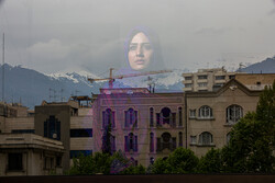 A photo from Iranian photographer Armin Karami’s series “Foreign Mirror”, which won first prize in the Portrait Story of the Istanbul Photo Awards.