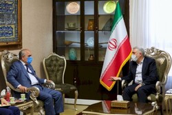 Iranian minister, Russian envoy discuss ways to expand tourism