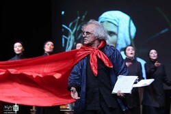 Actor-director Mohsen Hosseini and his troupe perform “West-East Divan” at the Charsu Hall of Tehran’s City Theater Complex on February 4, 2016. (Iran Theater)
