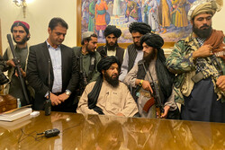 Taliban at presidential palace