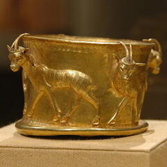 Hyrcanian cup, decorated with gazelles (early first millennium BC)