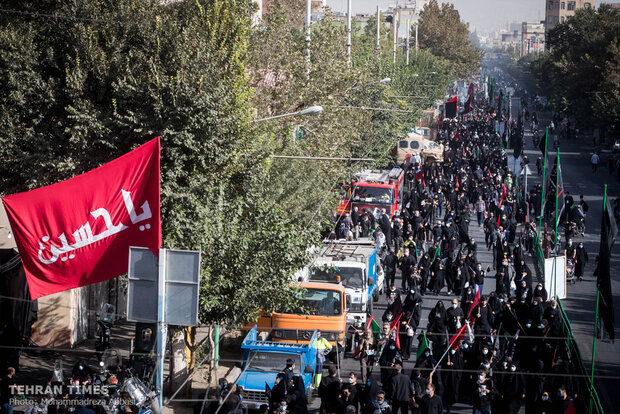 ‘Pilgrims who lost Arbaeen’ march in Tehran