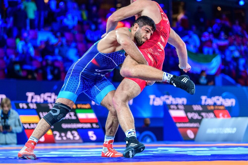 Ghasempour wins Iran’s third gold at World Wrestling Championships