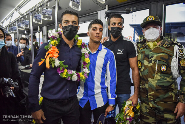 Greco-Roman wrestlers welcomed to Shiraz