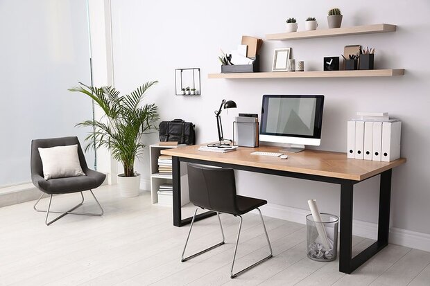 How to choose good office furniture?
