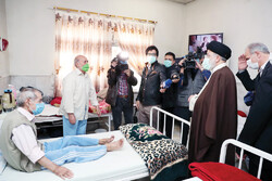 President visits Kahrizak rehabilitation center