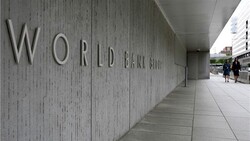 WB sees Iranian economy expanding 2.4% in 2022