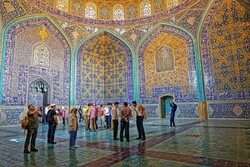 Time to restart? Tehran tourism fair kicks off amid virus concerns