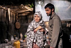 Merila Zarei and Saman Saffari act in a scene from “Track 143” by Narges Abyar.