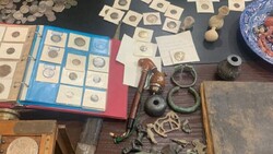 570 relics including millennia-old objects confiscated by border security agents