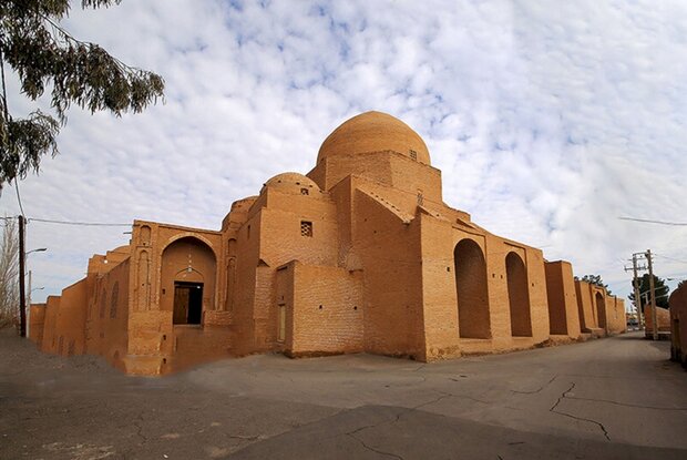 Jameh Mosque of Ardestan: a place of worship or museum of architectural styles