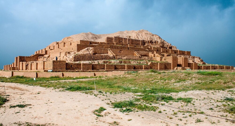 ancient mesopotamian ziggurats