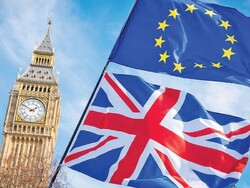 EU-UK trade war looms as London seeks Brexit changes 
