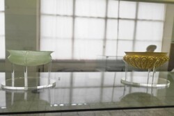 Exquisite Achaemenid glasswork goes on show at National Museum of Iran