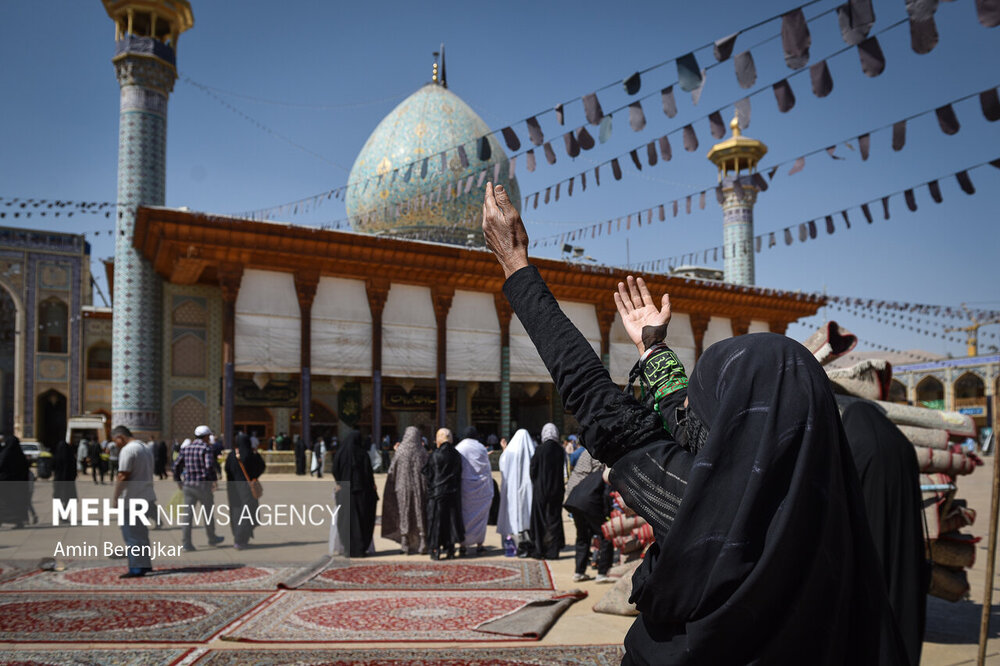 pilgrimage of the holy shrine of Shah Cheragh