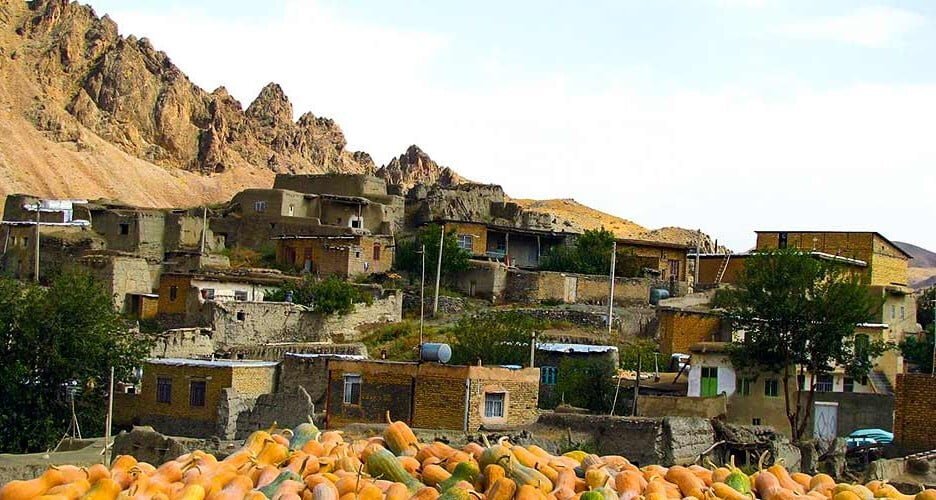 stepped village of Golabar