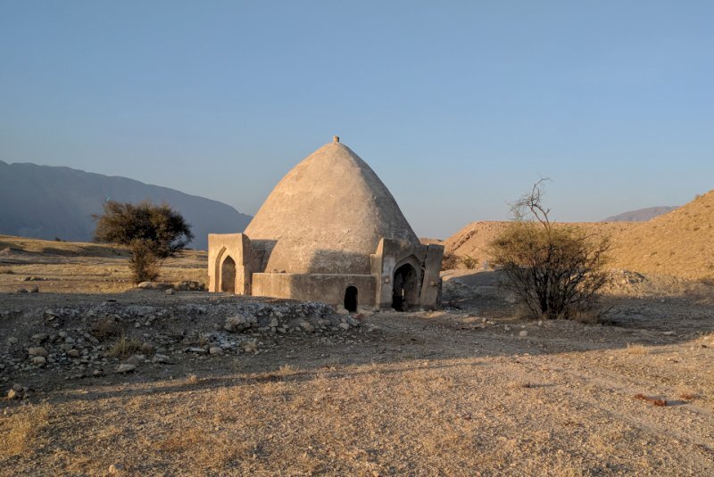 Bandar Charak