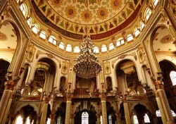 An interior view of the Shafei Jameh Mosque