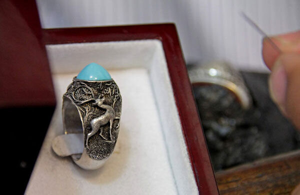 Exquisite rings on show at ministry headquarters