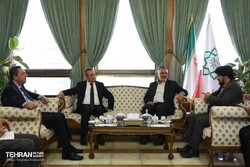 Syria seeks to develop environmental coop with Iran