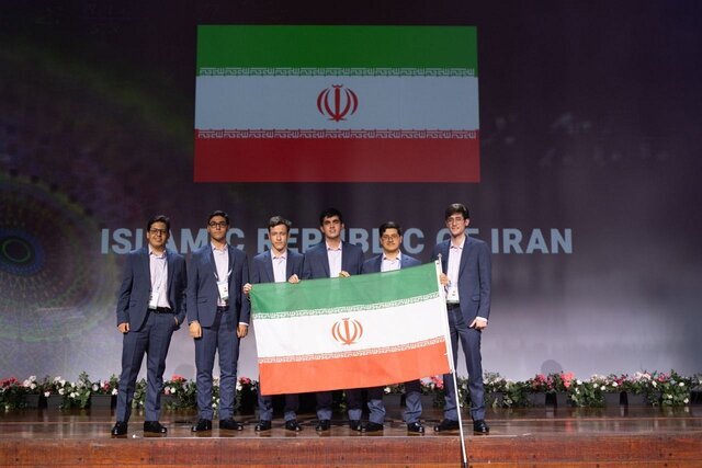 Iranian students among world&s top ten in IMO 2022