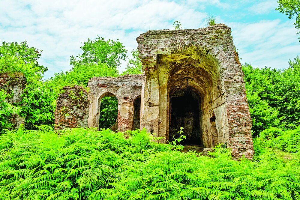 The timeless allure of ruins: Espeti Mazget