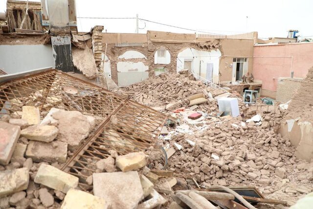 Flash floods harm historical houses in Yazd