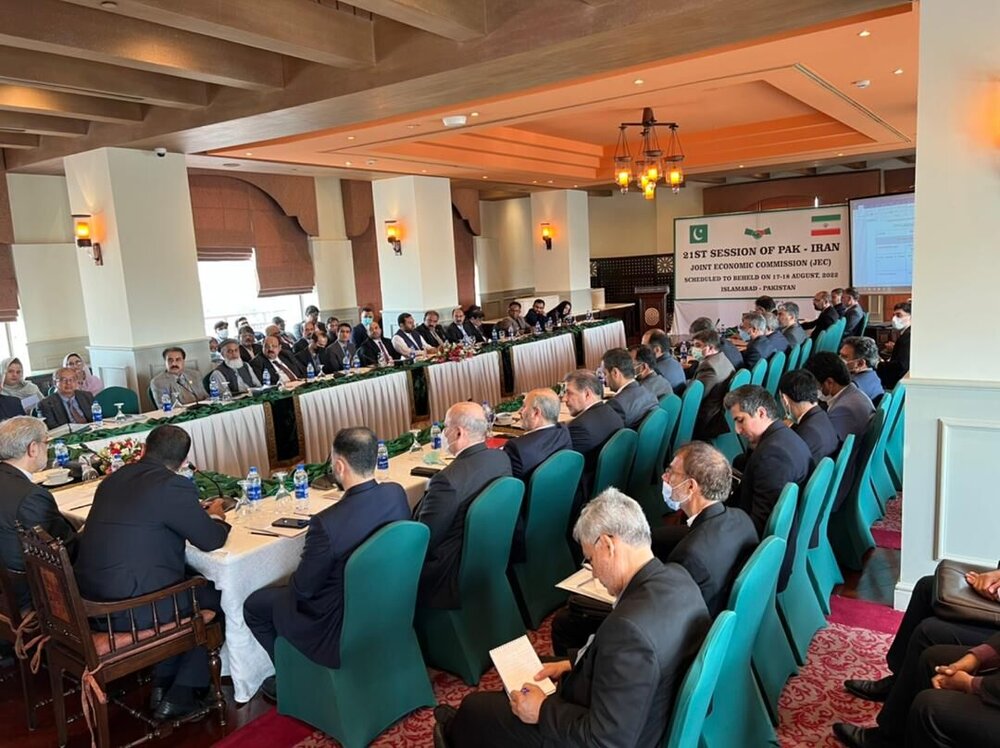 Iran-Pakistan joint economic committee meeting kicks off in Islamabad