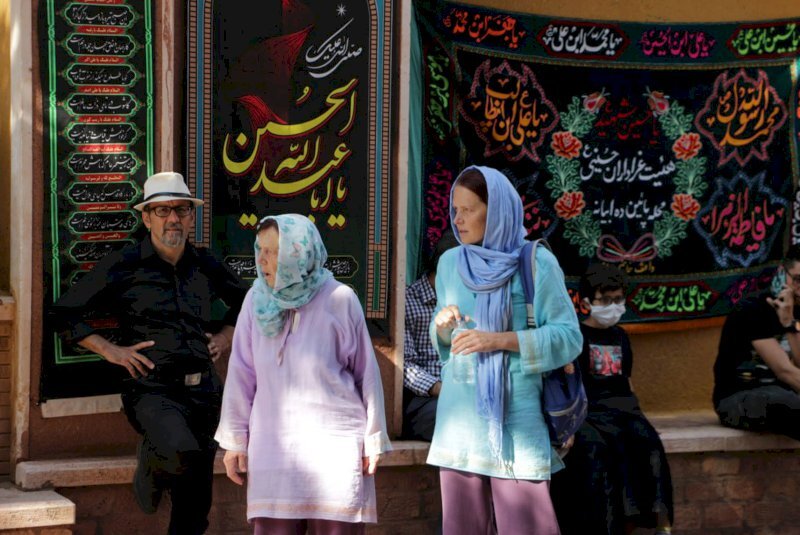 Muharram rituals in Kashan attended by 130 foreign travelers