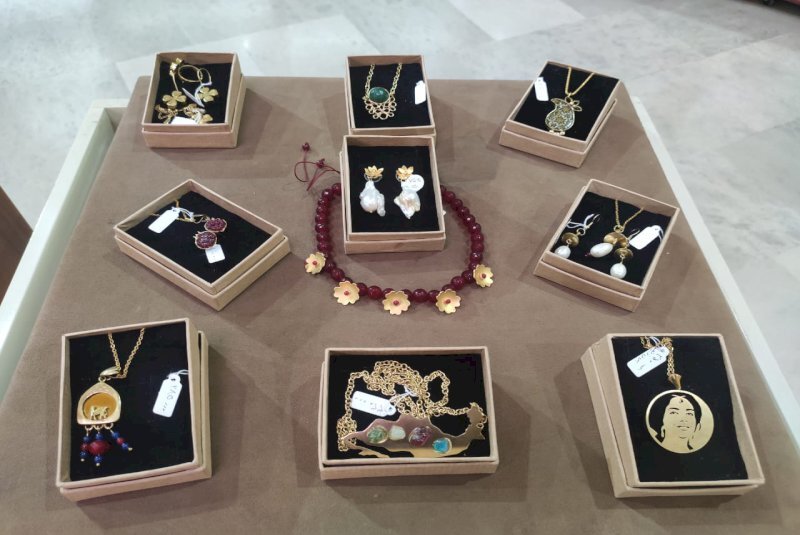 traditional jewelry
