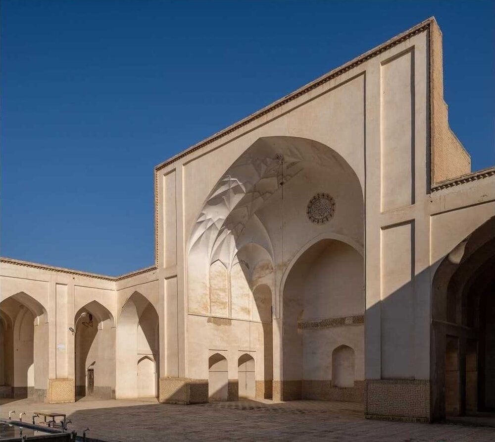 On a road trip in Iran, mosques everywhere