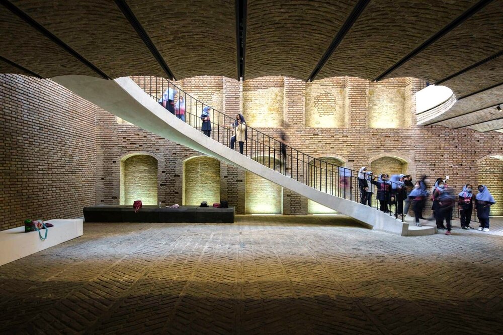 A file photo shows school children visiting the Argo Contemporary Art Museum and Cultural Center in Tehran. (Iwan Baan)