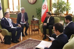 Russia seeks to develop communications infrastructure in Iran