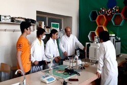 330 institutions promote nanotech among students