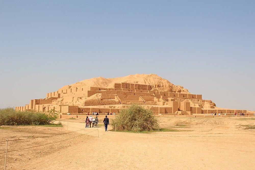 Foreign sightseers outnumber domestic fellows in Tchogha Zanbil