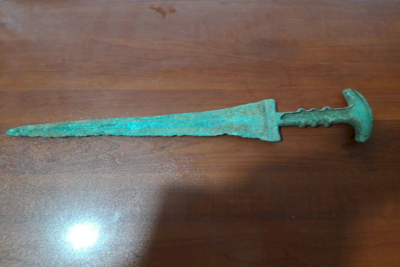 Iron Age dagger