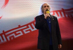 Iranian vocalist Esfandiar Qarabaghi performs in an undated photo. 