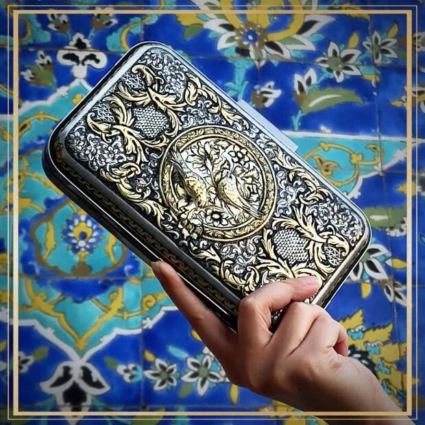 Ghalamzani: Persian expertise for engraving metal objects