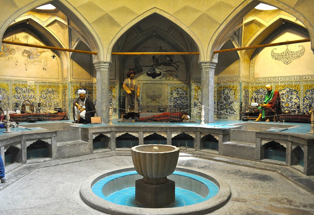 After centuries, Isfahan bathhouse is still a hot spot