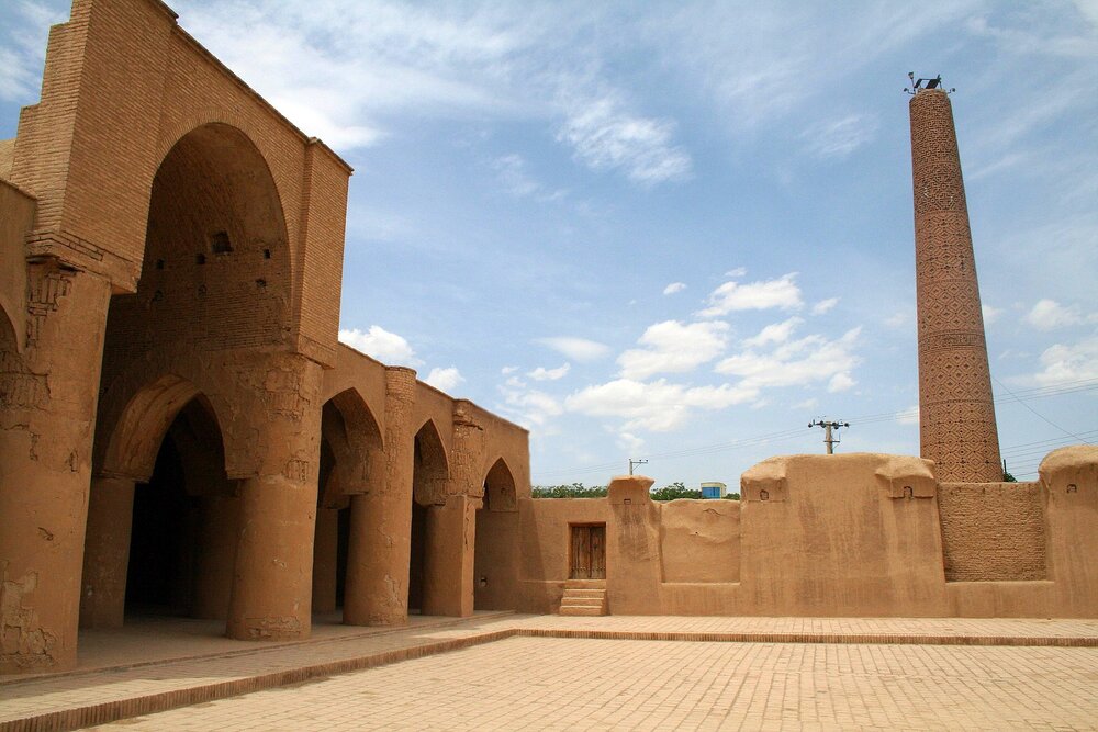 Visit Tarikhaneh, one of Iran&s oldest mosques