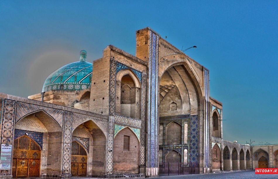 Tilework reinstalled on Atiq Mosque after restoration