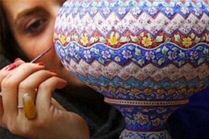 Crafters from twelve provinces gather for exhibit