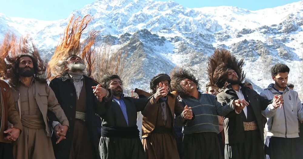 Pir-e Shaliar: Iranian Kurds celebrate folk winter festiva