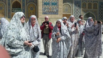 Fatima Masoumeh shrine visited by sightseers from 82 countries