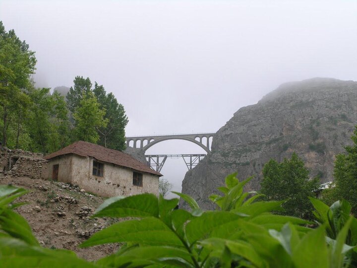 Visit Veresk, a scenic masterpiece of the 20th century