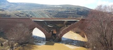 Flood damages centuries-old bridge in West Azarbaijan