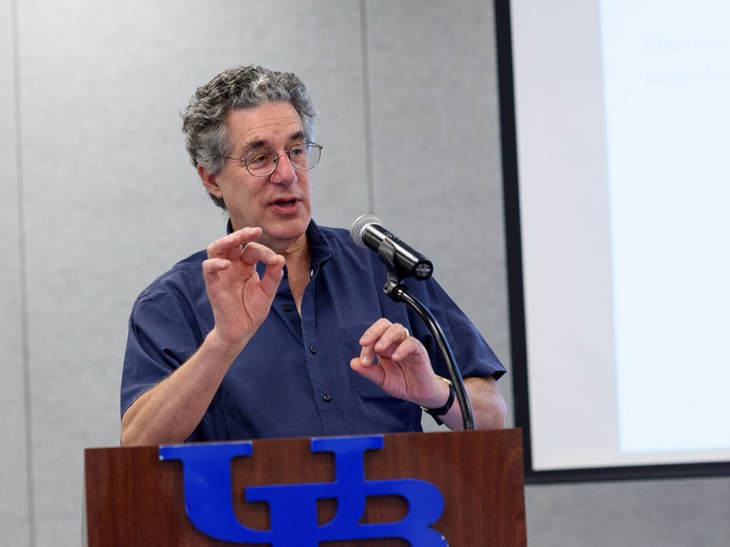 Artificial language cannot replace the complexity of natural language, linguist says