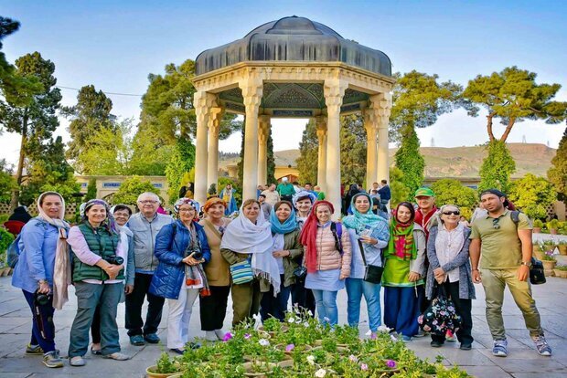 Tehran, Moscow plan to implement visa-free tours this year: Russian minister